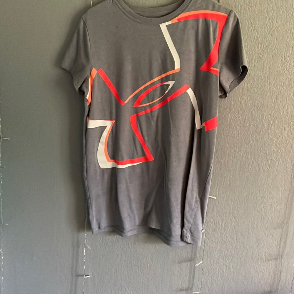 Under Armor Tee